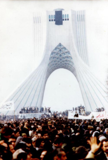 راهپیمایی تاریخی مردم تهران در عاشورای سال ۱۳۵۷