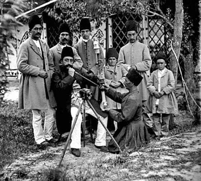 قتل ناصرالدین شاه در گفت‌وگوی تاریخ ایرانی با ویلم فلور: میرزا رضا آنارشیستی تنها بود