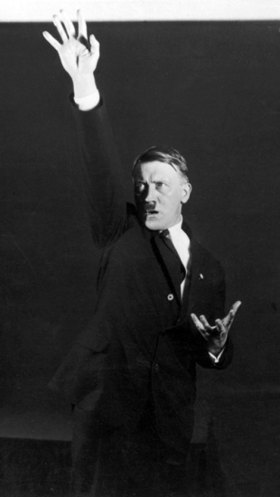 اسناد جدید: هیتلر معتاد به شیشه بود