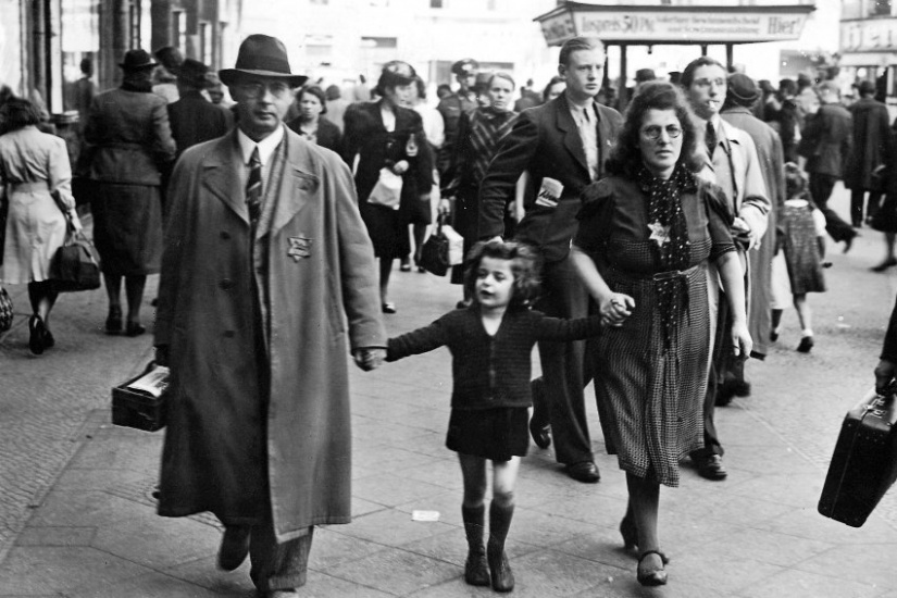 ۷۵ سال پس از اخراج یهودیان آلمان؛ مسافران قطار مرگ