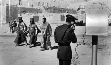 جشنی که پایههای سلطنت پهلوی را لرزاند