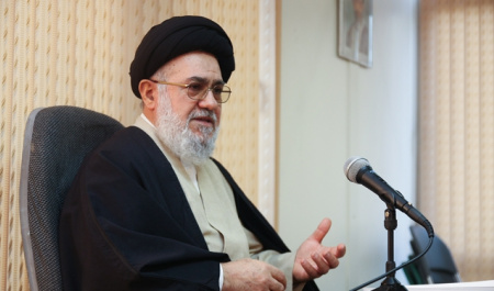 موسوی خوئینیها: یزدی گروگانگیری را تأیید کرد