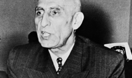 مصدق و ملی شدن نفت؛ گام سیاسی یا کارزار اقتصادی؟