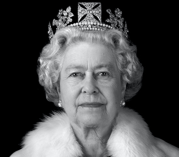 درباره الی؛ داستان ما و ملکه بریتانیا
